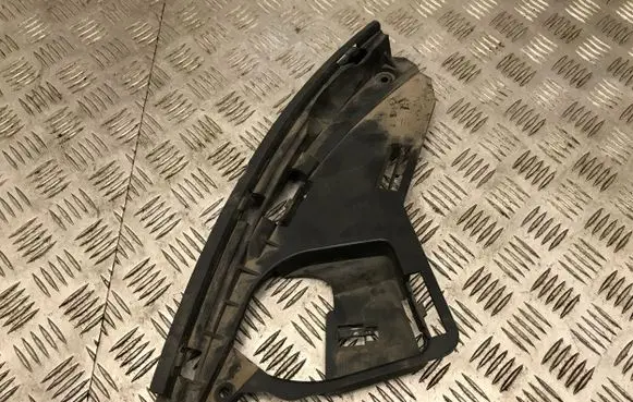 Volvo XC60 Headlight/headlamp mounting bracket 30763434