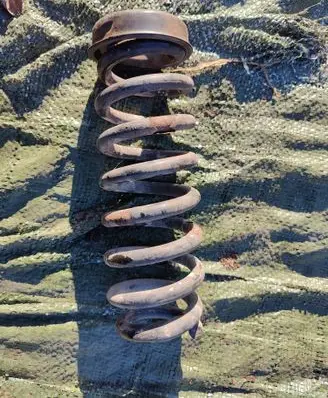 BMW 3 E90 E91 Rear coil spring 6764419 33536764419
