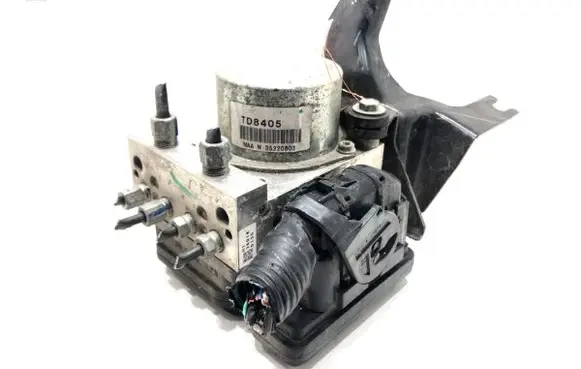 Nissan Juke I F15 ABS Pump A98000B51