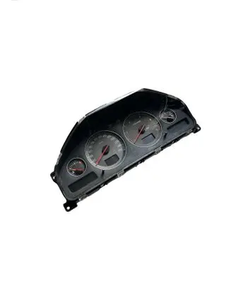 Volvo V70 Speedometer (instrument cluster) 8673262