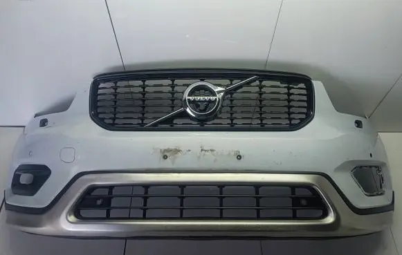 Volvo XC40 Front bumper xc400000