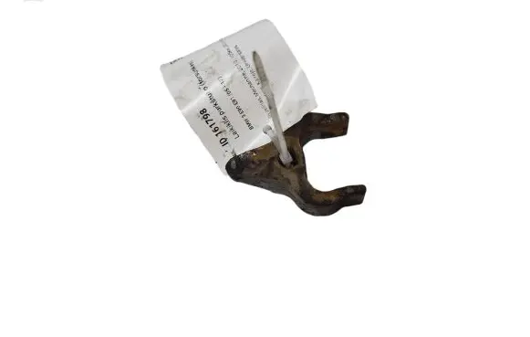 BMW 3 E90 E91 Fuel Injector clamp holder