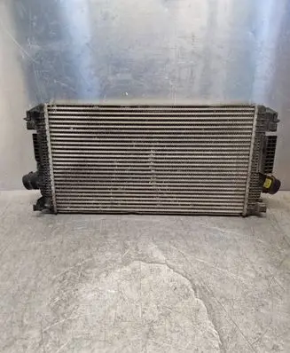 Chevrolet Orlando Intercooler radiator 300CAC 13267647 2B21BA