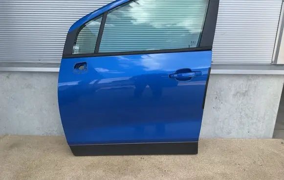 Opel Mokka Front door