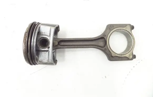Mini One - Cooper Clubman R55 Piston with connecting rod