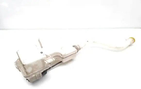 Opel Vivaro Windshield washer fluid reservoir/tank 289105241R 289105372R 289105773R