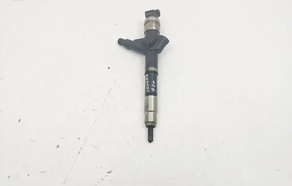 Nissan Navara D40 Fuel injector 16600EB300 03H31731