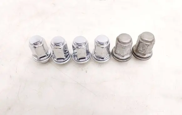 Toyota Hilux VIII Nuts/bolts 