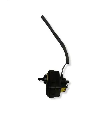 Volvo XC90 Headlight level adjustment motor 89024777