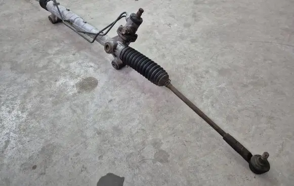 Suzuki Grand Vitara II Steering rack 65J5KYB