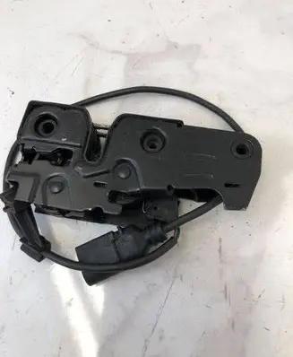 Audi A4 S4 B8 8K Engine bonnet/hood lock/catch 