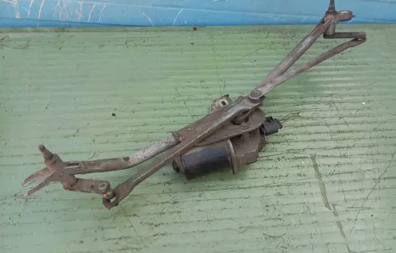 Audi A6 S6 C5 4B Front wiper linkage and motor 8D1955113C 404587
