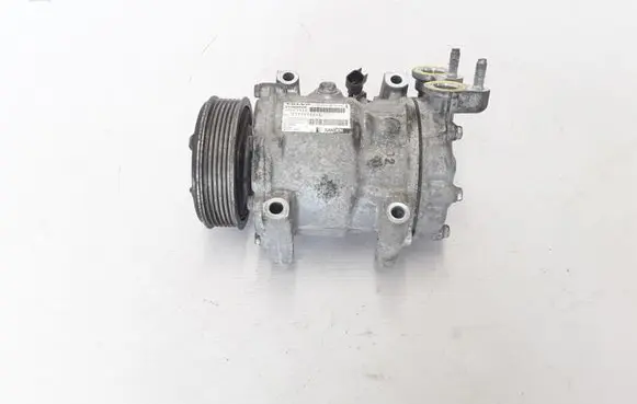 Volvo V60 Air conditioning (A/C) compressor (pump) 31369699