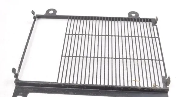 Maserati Ghibli Radiator trim 