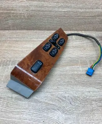 Mercedes-Benz S W220 Electric window control switch 5242043 MBDRIVERSIDE