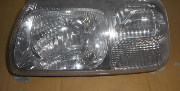 Suzuki Grand Vitara I Headlight/headlamp 10032078