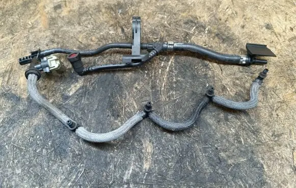 Nissan Qashqai Fuel return line/hose S21467A