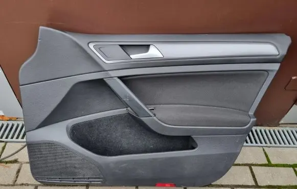 Volkswagen Golf VII Front door card panel trim 5G4868080