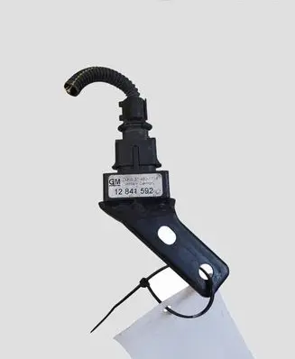 Opel Insignia A Front air suspension height level sensor 002455000046 12841592