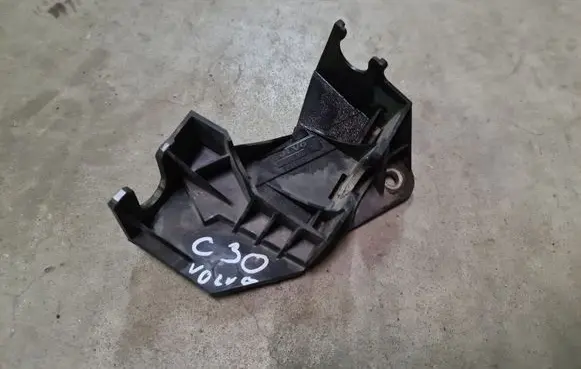 Volvo C30 Gear shift cable bracket 30681386
