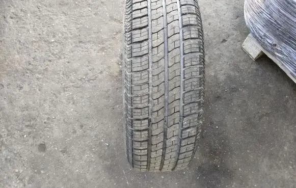 Volkswagen Golf III R15 summer tire 19560R15