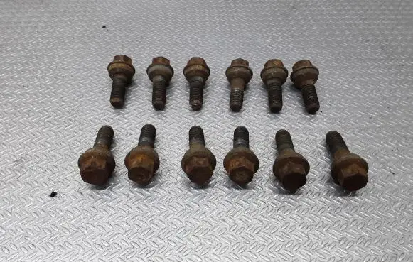 Mercedes-Benz Sprinter W906 Nuts/bolts 