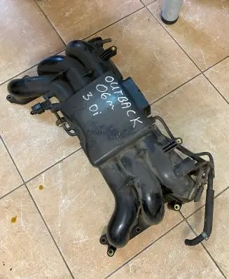 Subaru Outback Intake manifold
