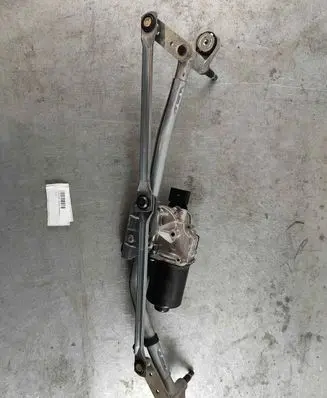 Jaguar F-Pace Front wiper linkage and motor T4A1169