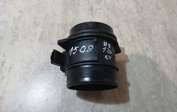 Peugeot 508 Mass air flow meter 5WK97002