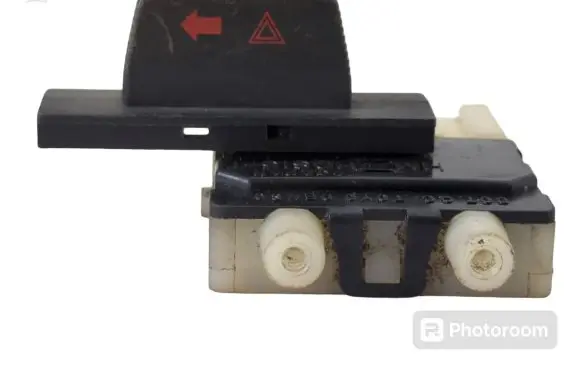 Honda Civic Hazard light switch M8997B HMHDSI5T M8996