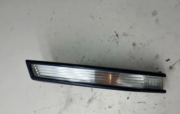 Volkswagen PASSAT B6 Front indicator light 3C0953042L