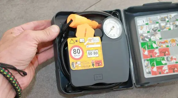 Honda CR-V Tire air pump compressor AIRCOMPRESSOR