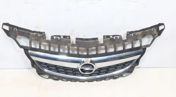 Opel Astra J Front grill