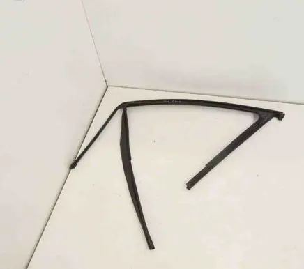 BMW 2 F45 Door glass trim 73261487298828