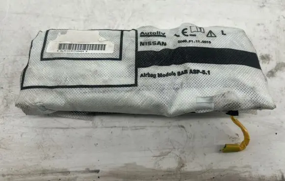 Nissan Qashqai Seat airbag P32SLH P32SSABLH D15489501