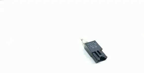 Toyota Yaris Verso Other relay 9098004148