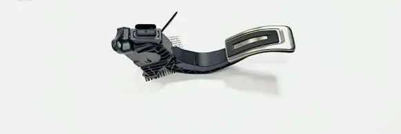Audi A4 S4 B9 8W Accelerator throttle pedal 8W1723523A
