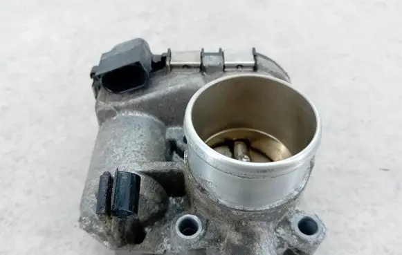 Fiat Grande Punto Throttle body valve 