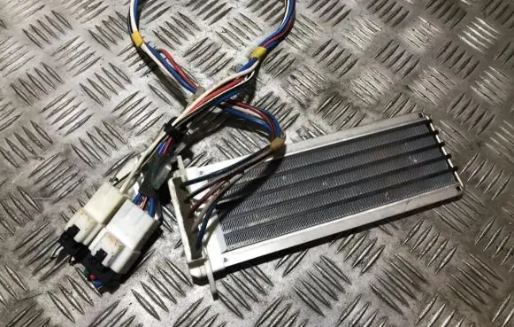 Toyota Hilux (AN10, AN20, AN30) Electric cabin heater radiator 0948000370 10006752