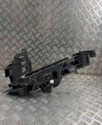 Audi Q5 SQ5 8R Headlight/headlamp mounting bracket 8R0805607B