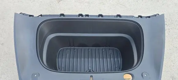 Tesla Model Y Juniper Front trunk storage compartment 193043600E 1930436