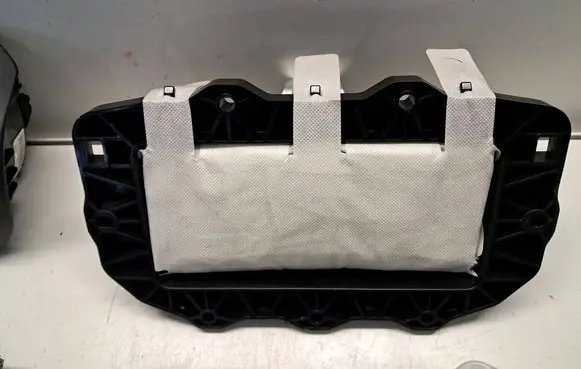 Peugeot 2008 I Passenger airbag 9672848580 BB0108751Z 2242319
