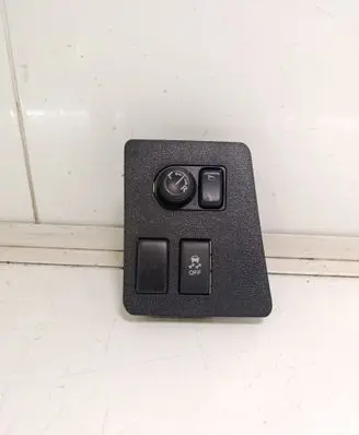 Nissan Qashqai+2 Wing mirror switch 68485JD900 P10970A77500