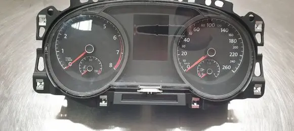 Volkswagen Golf VII Speedometer (instrument cluster) 5G0920860 1255010060