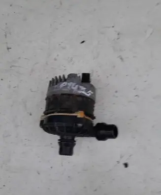 Mercedes-Benz C AMG W205 Electric auxiliary coolant/water pump A0005003800 A2C13846400 1005201225