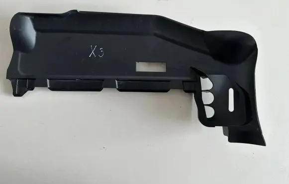 BMW X3 E83 Dashboard lower bottom trim panel 