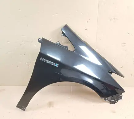Toyota Prius (XW30) Fender