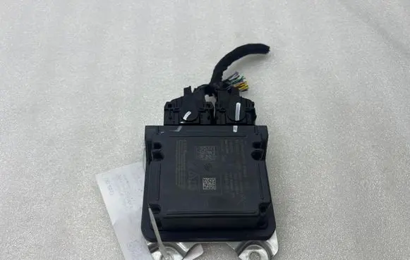 Tesla Model 3 Airbag control unit/module 0285020158 151287600E