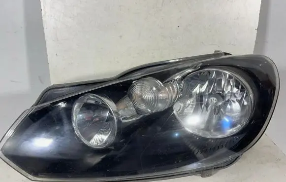 Volkswagen Golf VI Headlight/headlamp