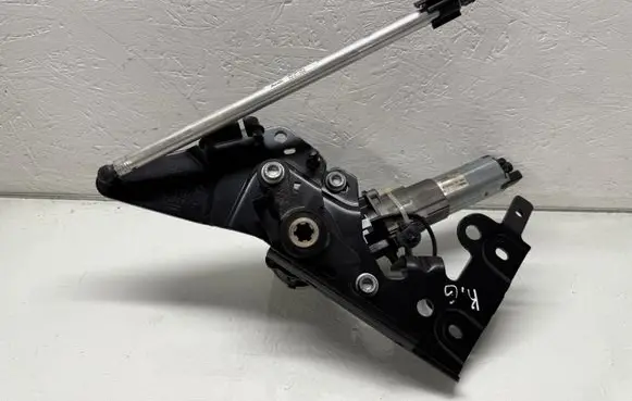 Audi A7 S7 4G Tailgate/trunk/boot lift motor 4G8827857G